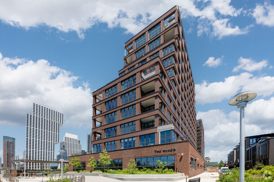 Primary Photo Of 29 Huron St, Brooklyn Apartments For Lease