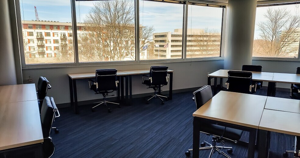 More Photos Of 7918 Jones Branch Dr, McLean Office For Lease