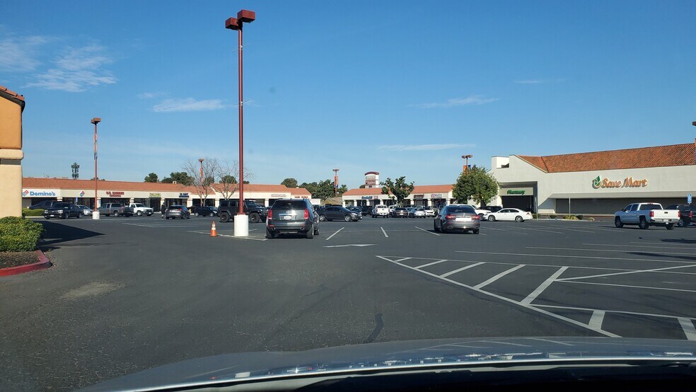 More Photos Of 820-940 W Henderson Ave, Porterville Unknown For Lease