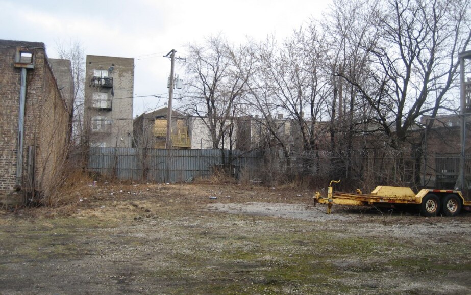 More Photos Of 2738 W Harrison St, Chicago Warehouse For Sale
