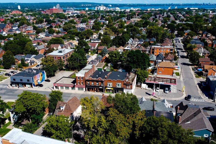 More Photos Of 595 King St E, Hamilton Storefront Retail Residential For Sale