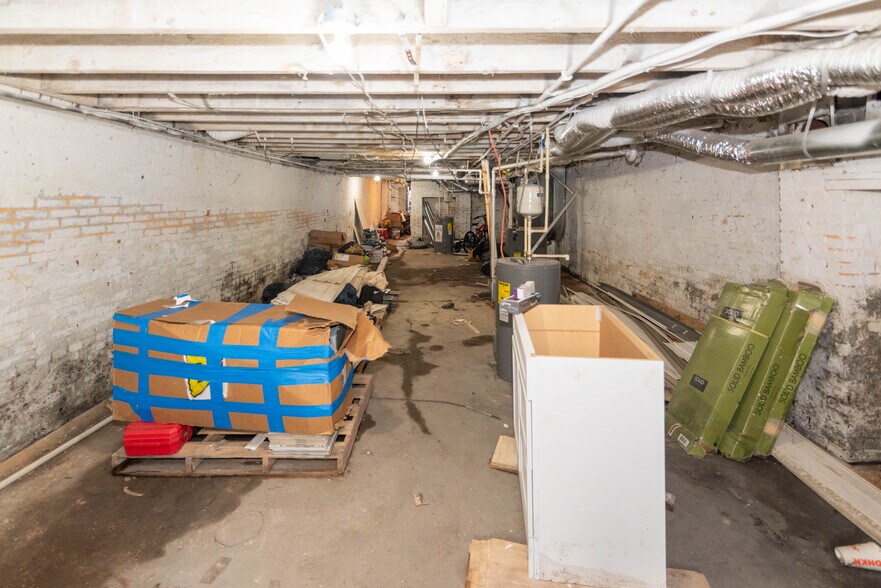 More Photos Of 2432 N Calvert St, Baltimore Apartments For Sale