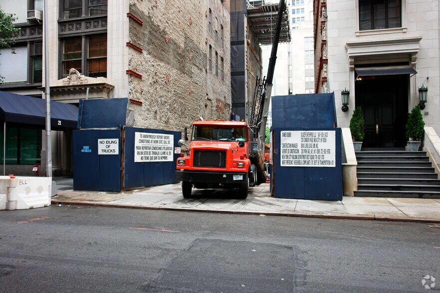 More Photos Of 23 E 22nd St, New York Apartments For Lease