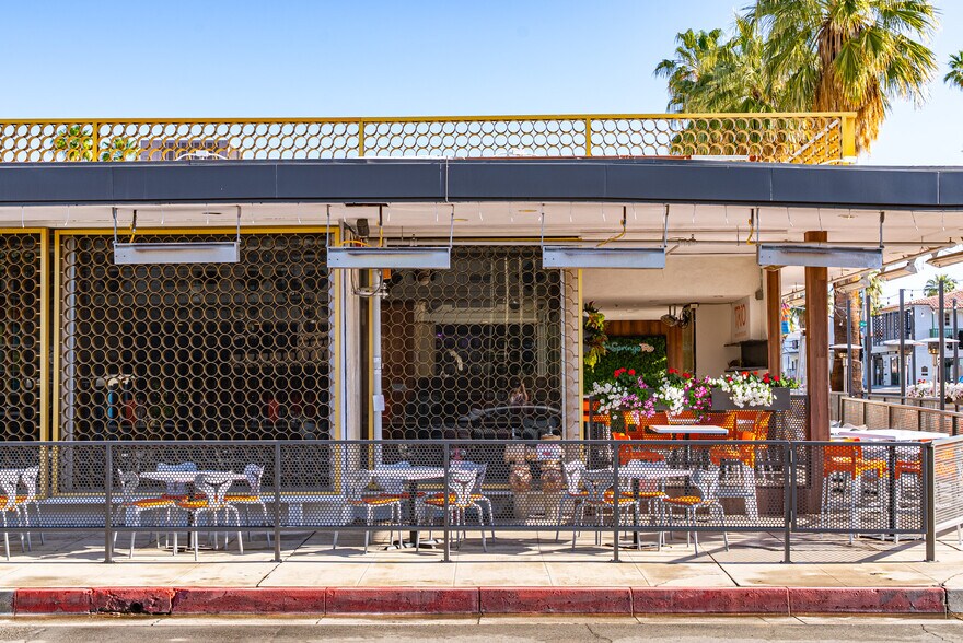 More Photos Of 707-745 N Palm Canyon Dr, Palm Springs Restaurant For Sale