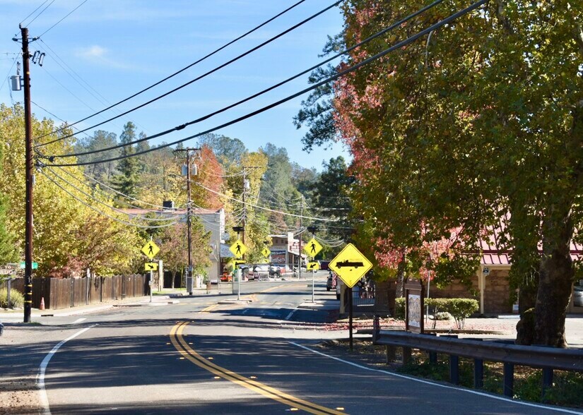 More Photos Of 6168 Pleasant Valley Rd, El Dorado Freestanding For Sale