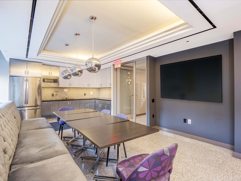 More Photos Of 30-34 Irving Pl, New York Office For Lease