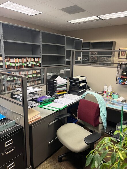 More Photos Of 1600 G St, Modesto Office For Sale