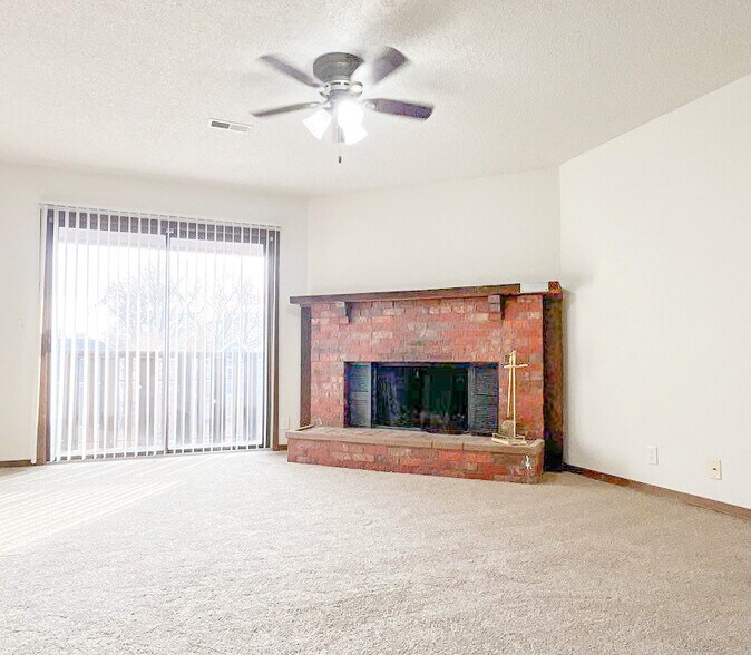 More Photos Of 4927 Walker Ave, Lincoln Apartments For Sale
