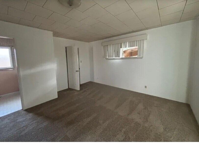 More Photos Of 626 Civic Center Dr, Vista Medical For Lease