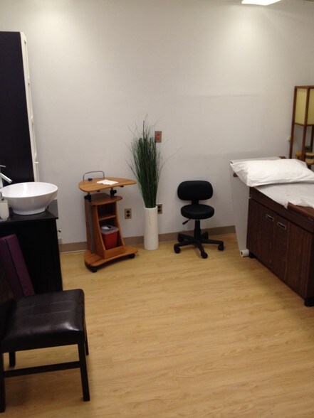 More Photos Of 120 County Rd, Tenafly Coworking Space