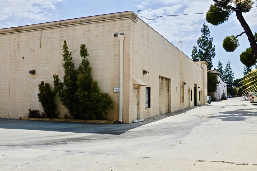 More Photos Of 1845-1857 Huntington Dr, Duarte Restaurant For Lease