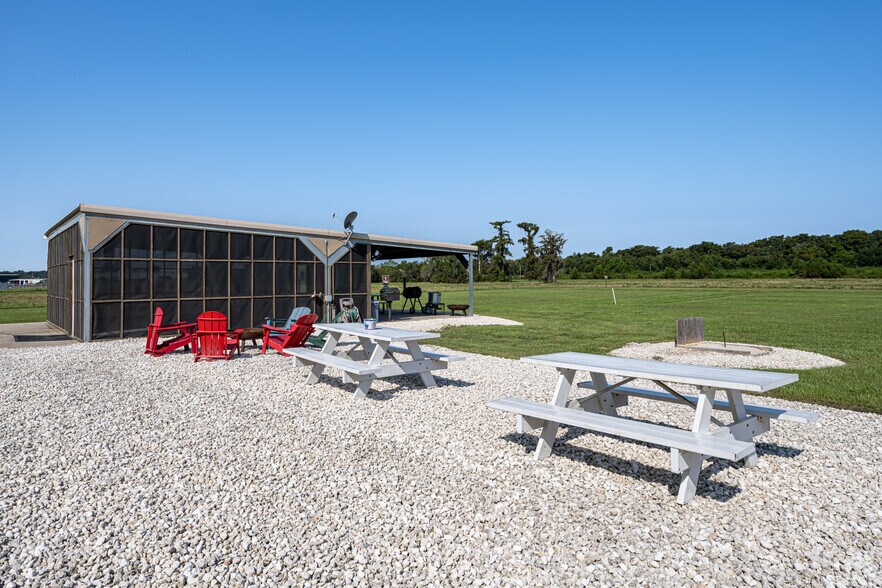 More Photos Of 111 Cajun Way, Amelia Hospitality For Sale