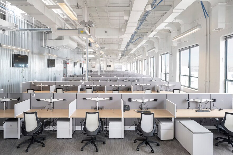 More Photos Of 1333 N Kingsbury St, Chicago Office For Lease