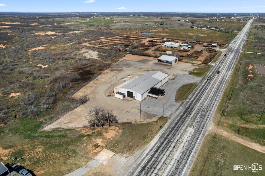 More Photos Of 9478 Seymour Hwy, Wichita Falls Industrial For Sale