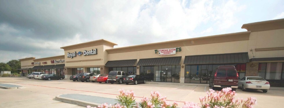 More Photos Of 5700 Highway 6, Houston Storefront For Lease