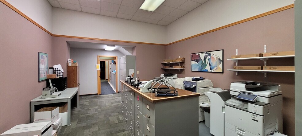 More Photos Of 100 Park Dr S, Great Falls Office For Lease