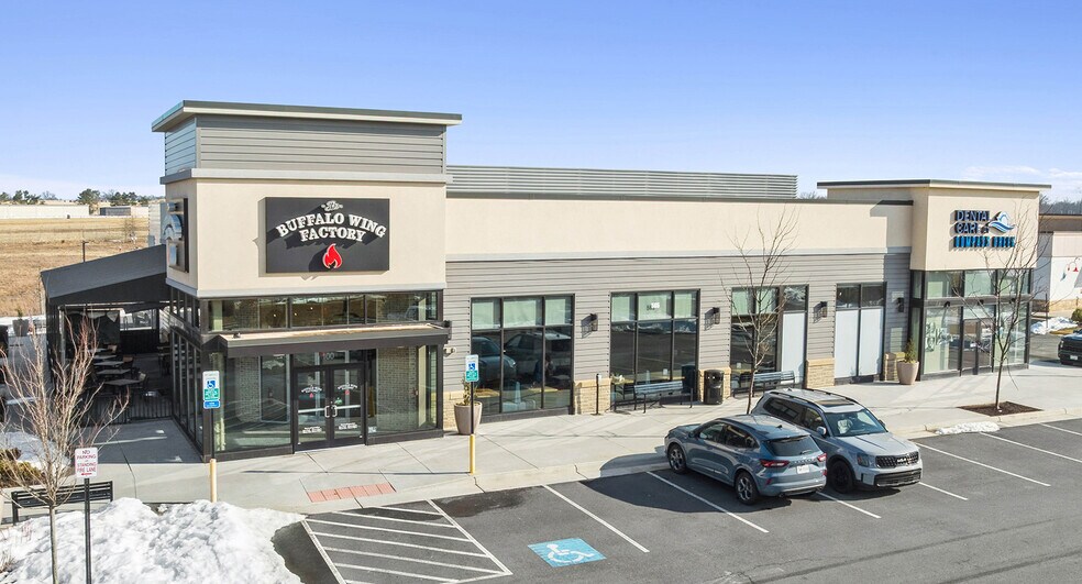 More Photos Of 565 Compass Point Plz SE, Leesburg General Retail For Sale