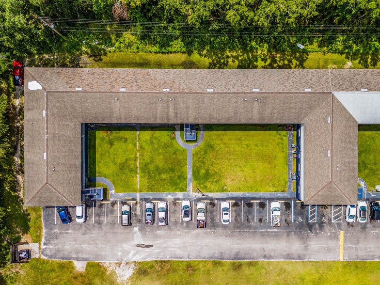 More Photos Of 1625 Mercy Dr, Orlando Apartments For Sale