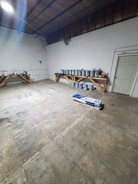 More Photos Of 112 S Parler Ave, Saint George Auto Repair For Sale