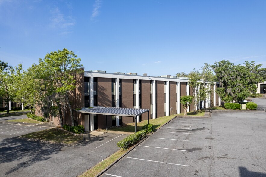 More Photos Of 2551 W Executive Center Cir, Tallahassee Unknown For Lease