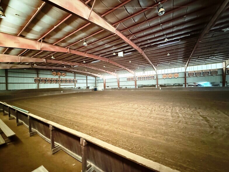 More Photos Of 12310 Gammon rd, Providence Horse Stables For Sale