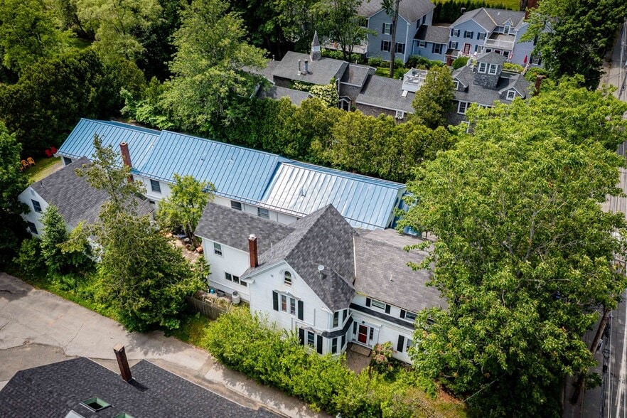 More Photos Of 68 Elm St, Camden Hotel For Sale