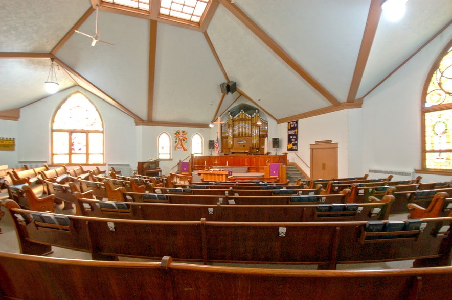 More Photos Of 352 SE 2nd St, Pendleton Loft Creative Space For Sale