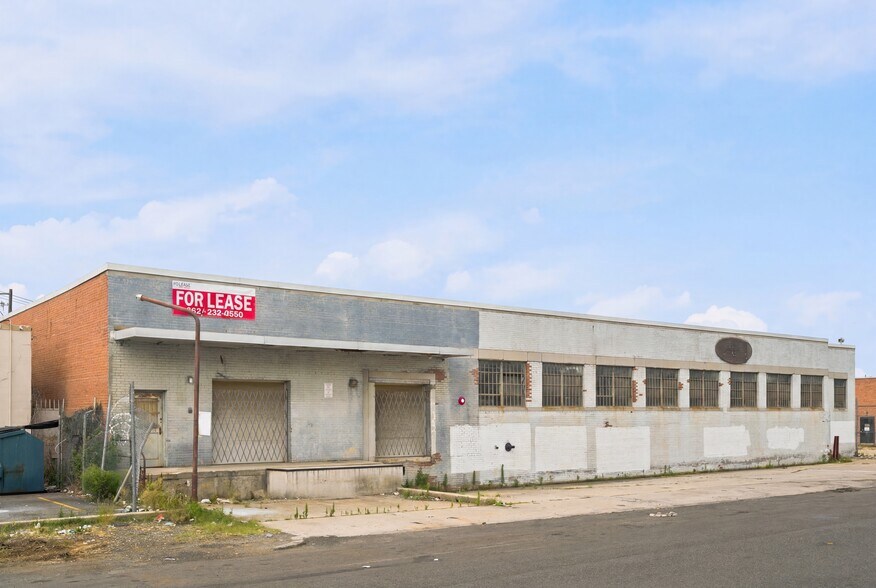 More Photos Of 931 Brentwood Rd NE, Washington Warehouse For Lease