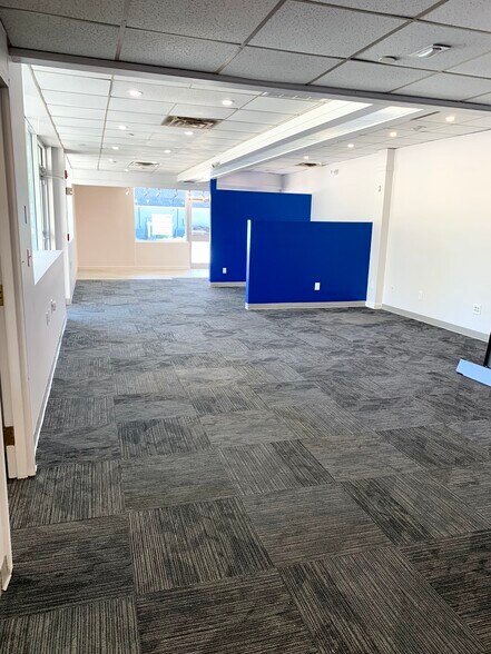 More Photos Of 2800 Lafayette Rd, Portsmouth Freestanding For Lease