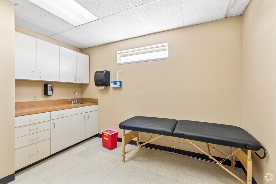 More Photos Of 434 Urenda Loop, Carrizo Springs Industrial For Sale