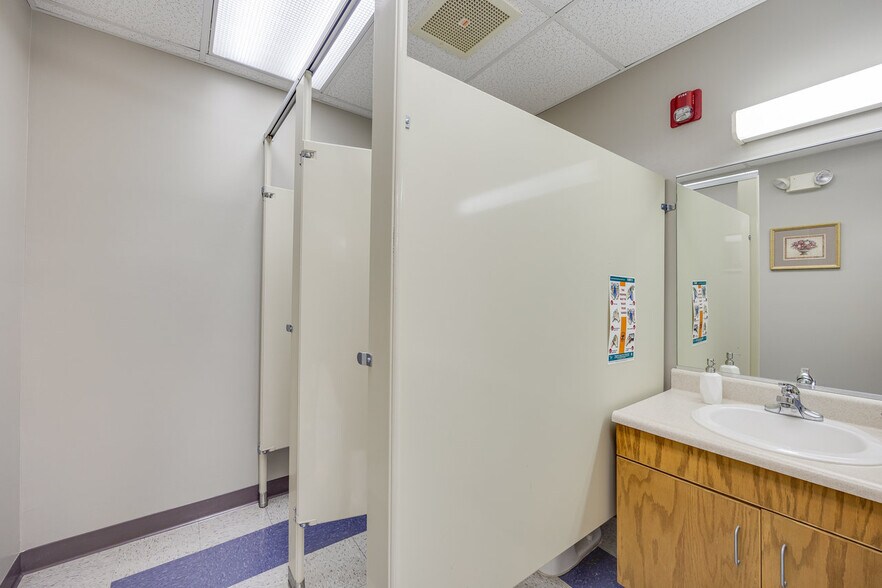 More Photos Of 1265 Goodrich Rd, Stanley Specialty For Sale