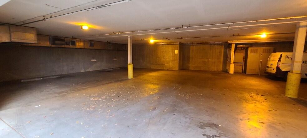 More Photos Of 7300 Healdsburg Ave, Sebastopol Office For Lease