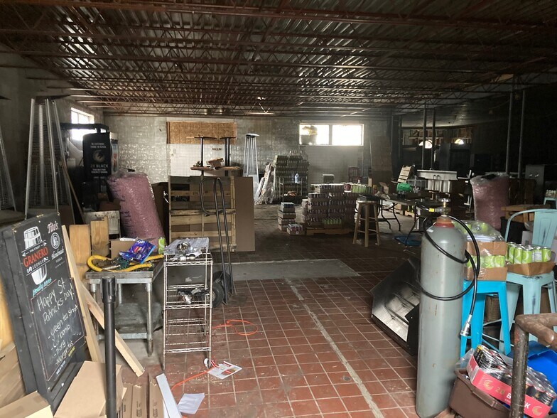 More Photos Of 907 W Broad St, Columbus Restaurant For Sale