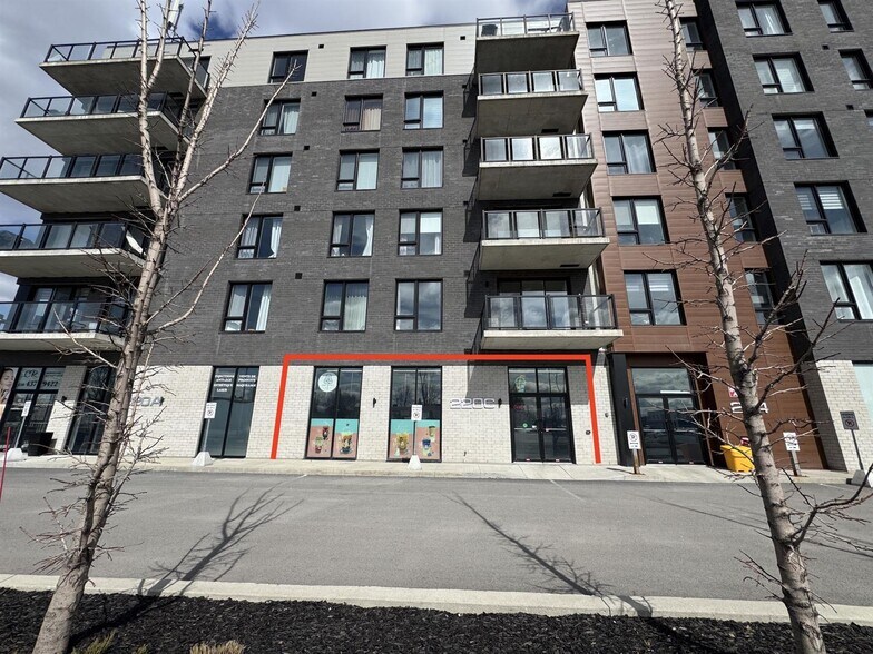 Primary Photo Of 220 Boul René-A.-Robert, Sainte-therese Apartments For Lease