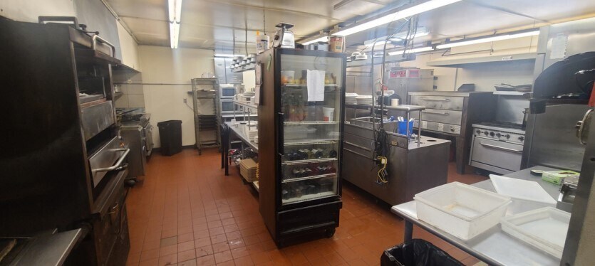 More Photos Of 2461 Emma Ln, Mansfield Restaurant For Sale