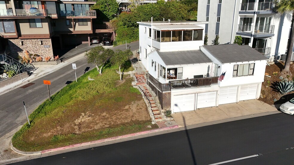 More Photos Of 2600 S Coast Hwy, Laguna Beach Apartments For Sale