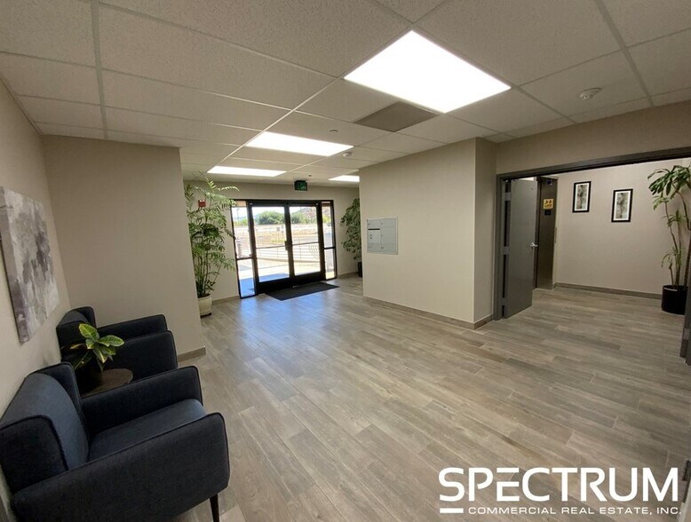More Photos Of 24961 The Old Rd, Stevenson Ranch Medical For Lease
