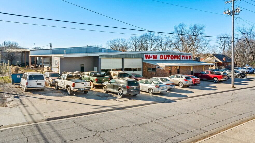 Primary Photo Of 1100 S O St, Fort Smith Auto Repair For Sale
