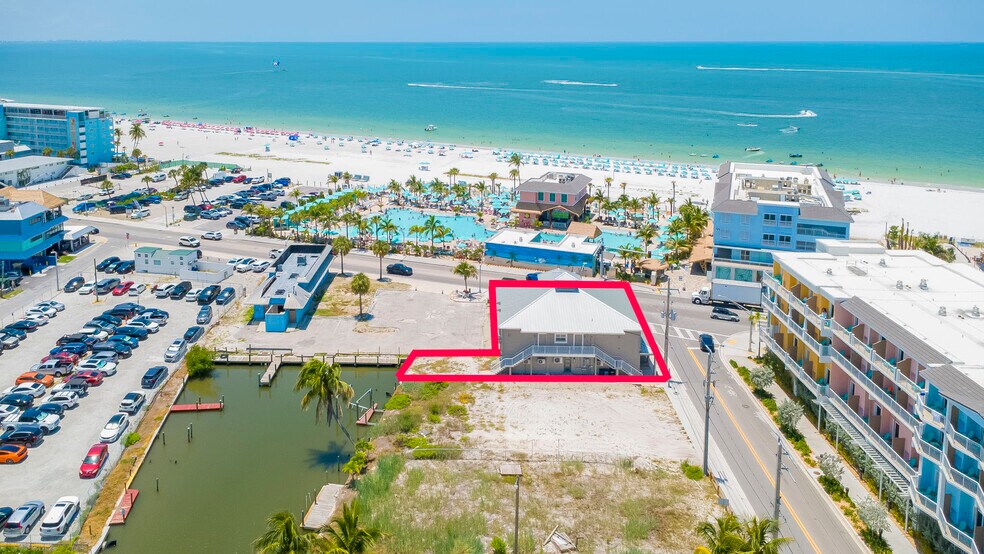More Photos Of 1161-1165 Estero Blvd, Fort Myers Storefront Retail Residential For Sale
