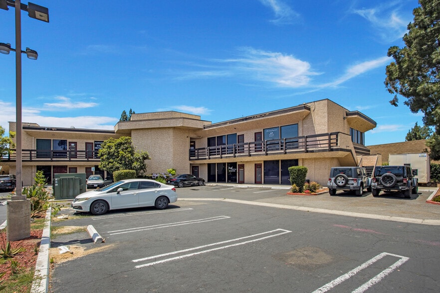 More Photos Of 2445 W Chapman Ave, Orange Medical For Sale