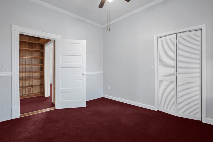 More Photos Of 115 S Cool Spring St, Fayetteville Office For Lease