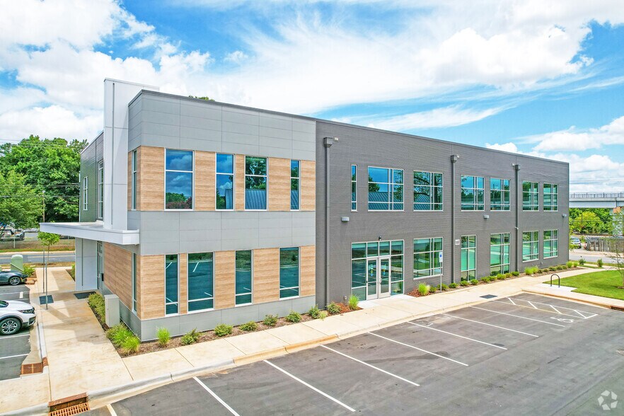 Primary Photo Of 5800 Old Pineville Rd, Charlotte Office For Lease