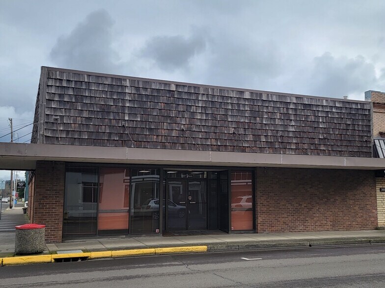 More Photos Of 707 S Main St, Lebanon Office For Sale