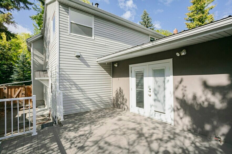 More Photos Of 9119 117 St NW, Edmonton Apartments For Sale