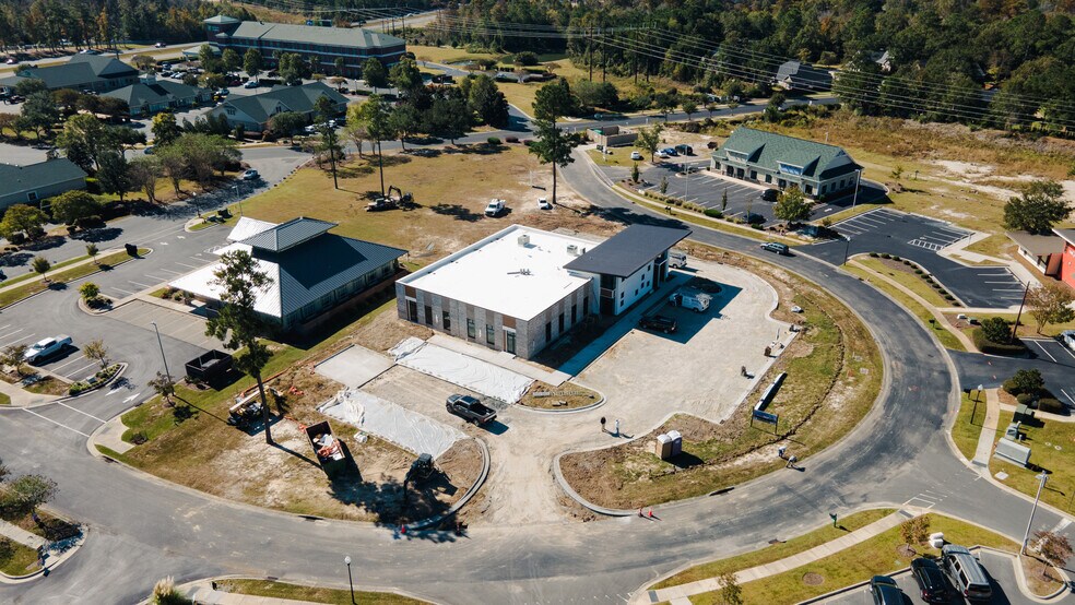 More Photos Of 1217 Magnolia Village Way, Leland Office For Lease