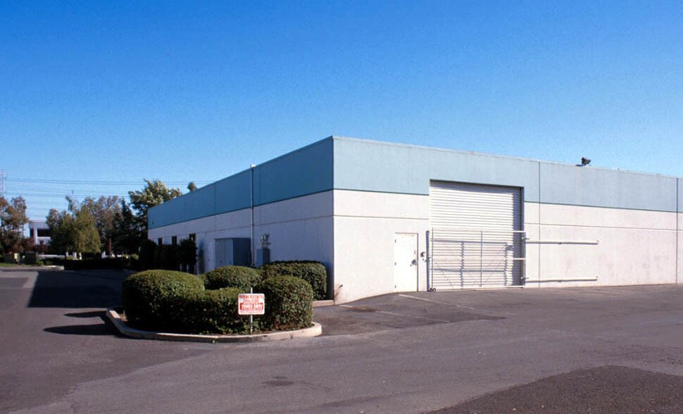 More Photos Of 42606-42624 Christy St, Fremont Warehouse For Sale