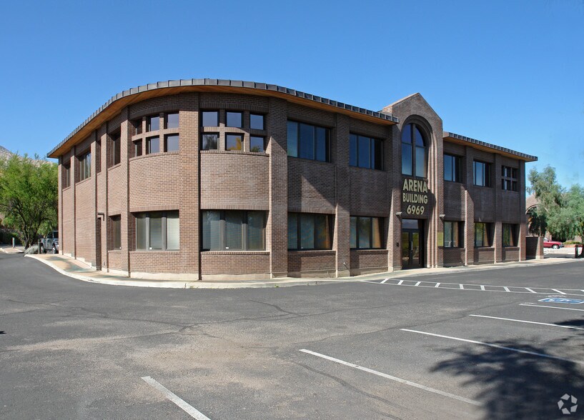 More Photos Of 6969 E Sunrise Dr, Tucson Office For Lease