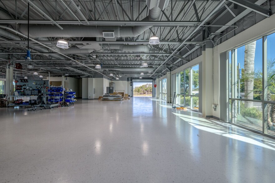 More Photos Of 1910 Palomar Point Way, Carlsbad Unknown For Lease
