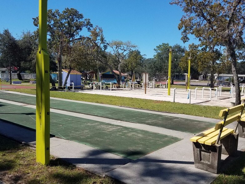 More Photos Of 13220 Houston Ave, Hudson Trailer Camper Park For Sale