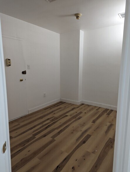 More Photos Of 7900 Old York Rd, Elkins Park Apartments For Sale